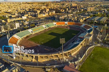 فیلم| آماده‌باش ورزشگاه شهید نصیری یزد برای دیدار چادرملو و استقلال