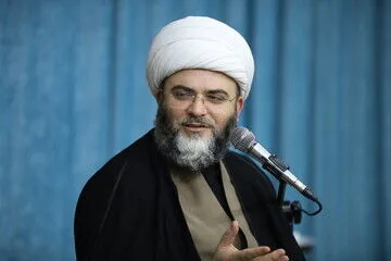 حجتالاسلام محمد قمی: سرنوشت رضاخانی پیش رویِ الهام علیاف است