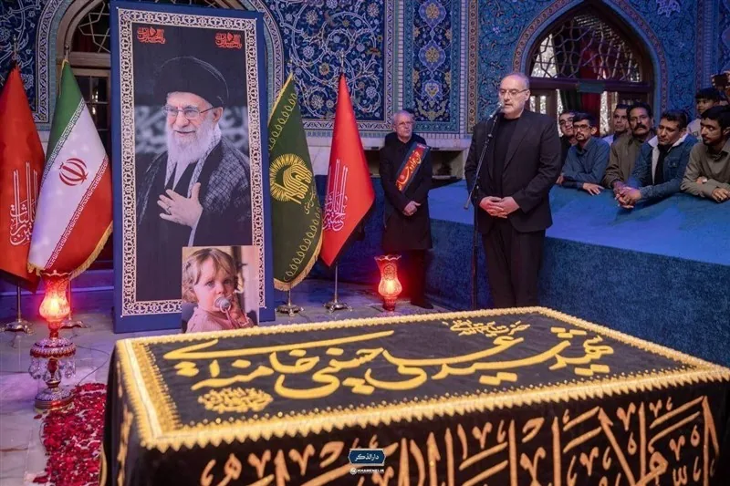 ببینید|بغض افشین علا بر مزار رهبر شهید؛هرگز چنین روزی را گمان نمیکردم