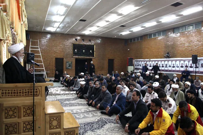 امام‌جمعه کرمانشاه: شناخت ابعاد شخصیتی حضرت زهرا (س) برای همه ضروری است