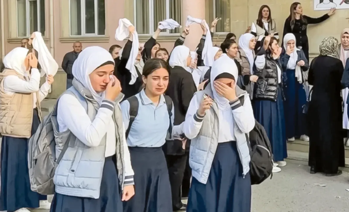 دعوت از دختران مسلمان آذربایجان برای تحصیل در ایران