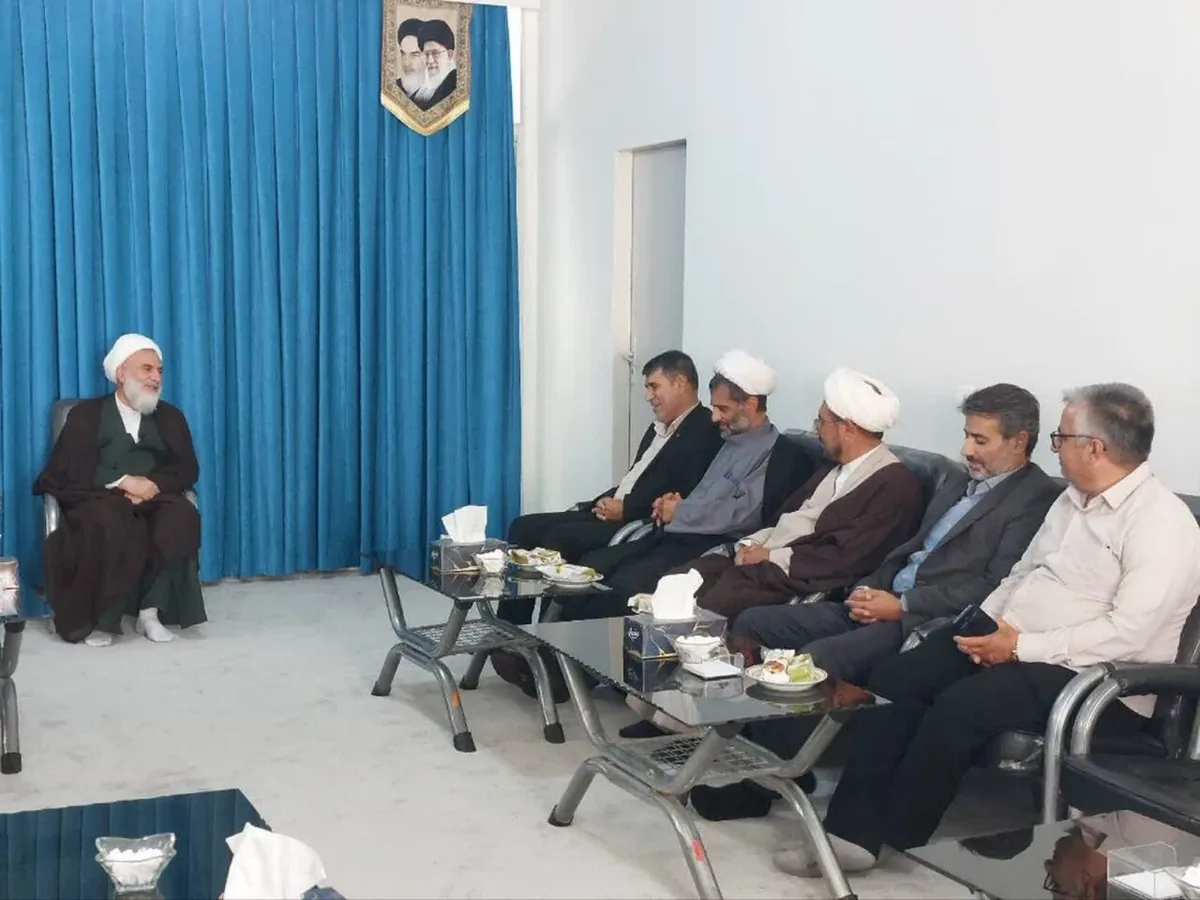 خدمت به محرومان بزرگ‌ترین عبادت است/روحیه خدمت گزاری در جامعه نباید کمرنگ شود