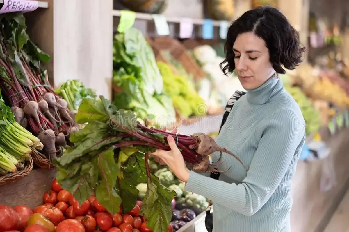 راهنمای خرید لبو؛ چطور لبوی خوشرنگ، شیرین و خوشمزه انتخاب کنیم؟