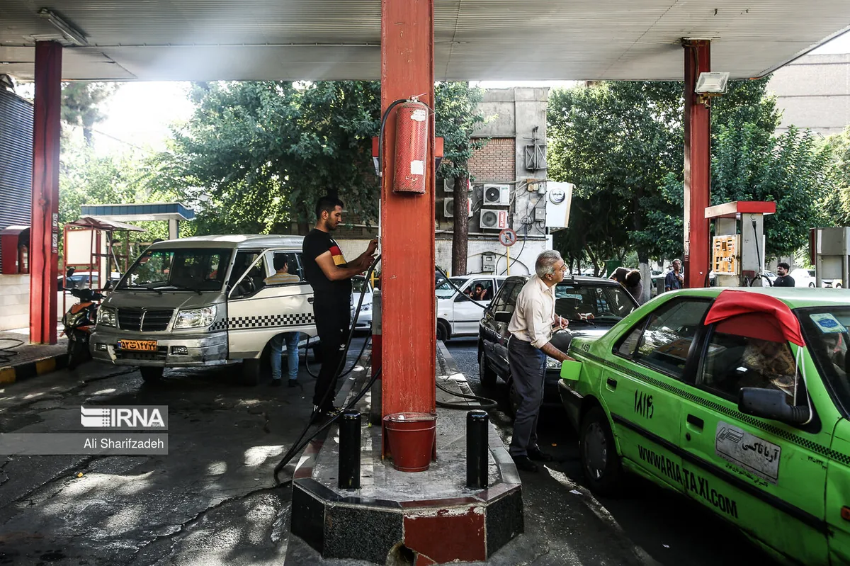 مرثیهای برای بنزین خواران