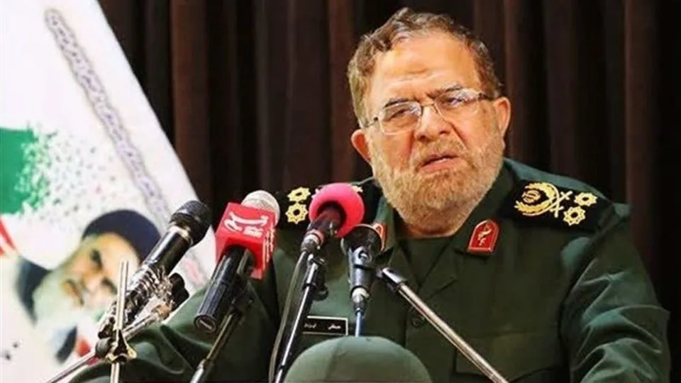 سرلشکر ایزدی: سپاه و ارتش آماده دفاع از تنگه هرمز هستند