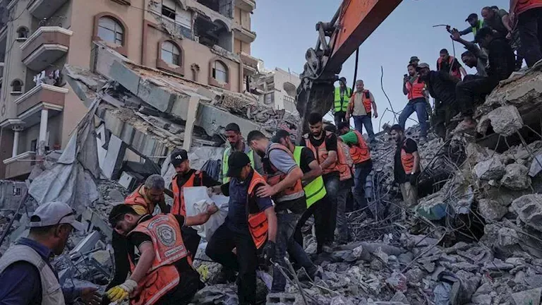 ۸۰۰۰ پیکر مدفون زیر آوار غزه؛ فاجعه انسانی ادامهدار