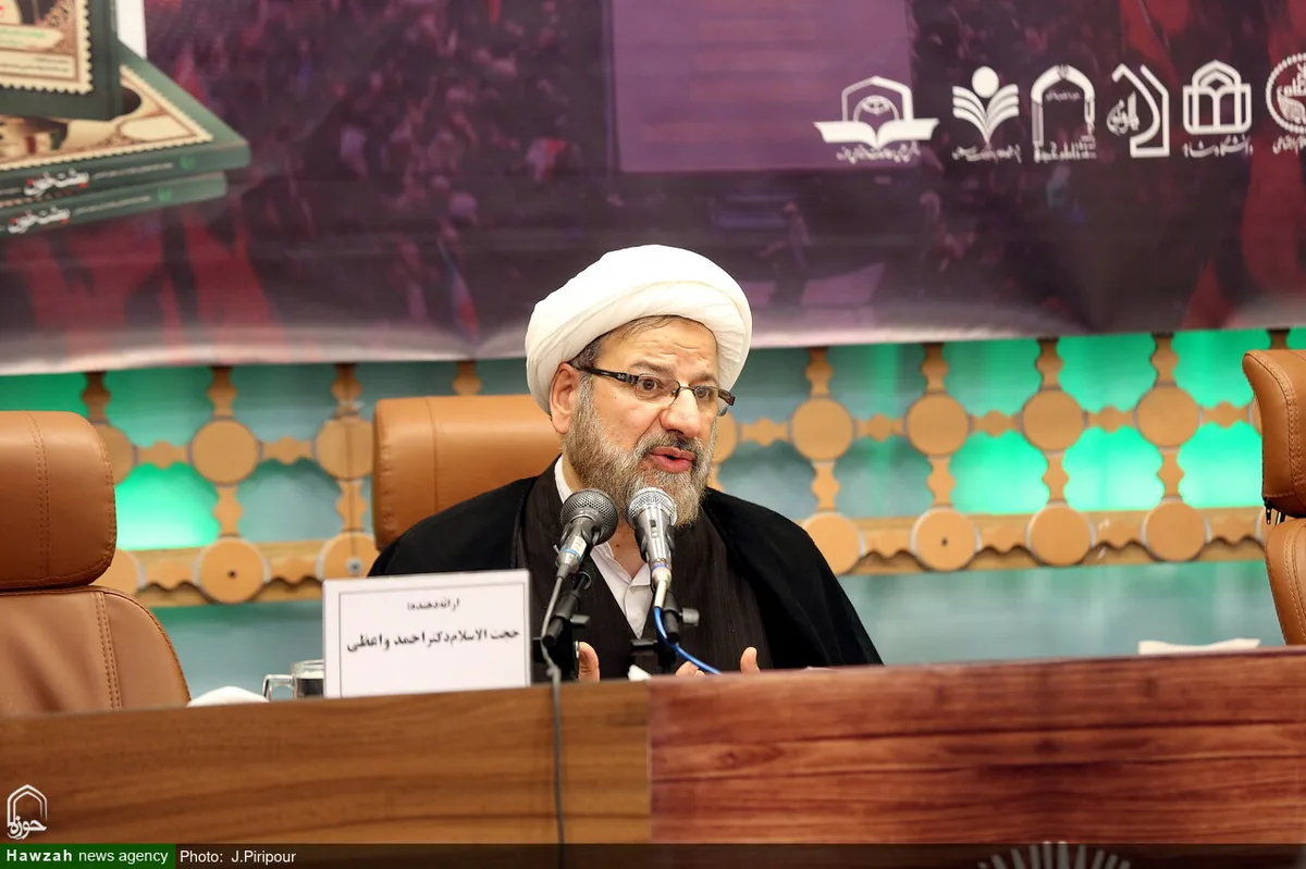 رهبر شهید هویت ملی ـ ایمانی ایرانیان را زنده کرد / شجاعتی که در میدان عمل به نمایش گذاشته شد