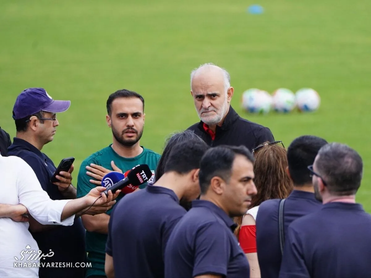 واکنش به صادر نشدن ویزای همه اعضای تیم ملی ایران برای بلژیک/ مهدی محمدنبی: قطعاً اثر منفی می‌گذارد!