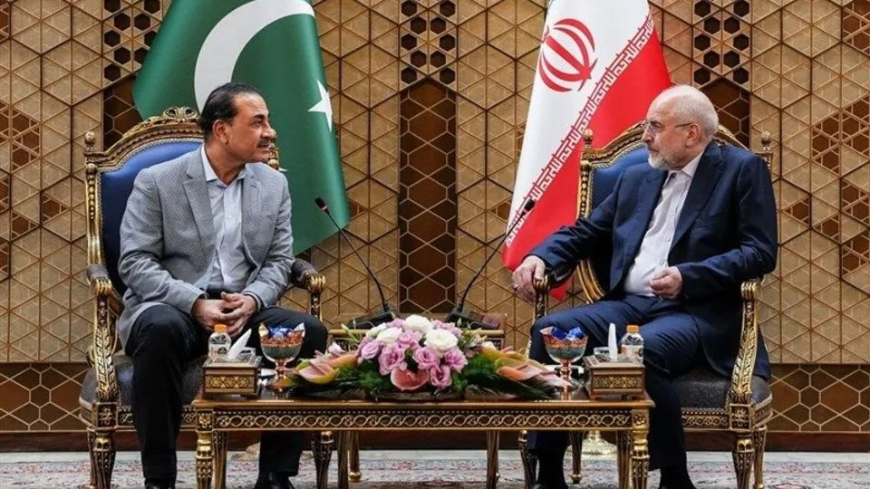 قالیباف: آمریکا بدون اجرای شروط هفتگانه اعتماد ایران را جلب نمیکند