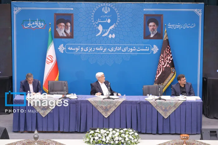 سفر عارف به یزد؛ از افتتاح ۲ طرح تا مطالبه گره‌گشایی از انتقال آب