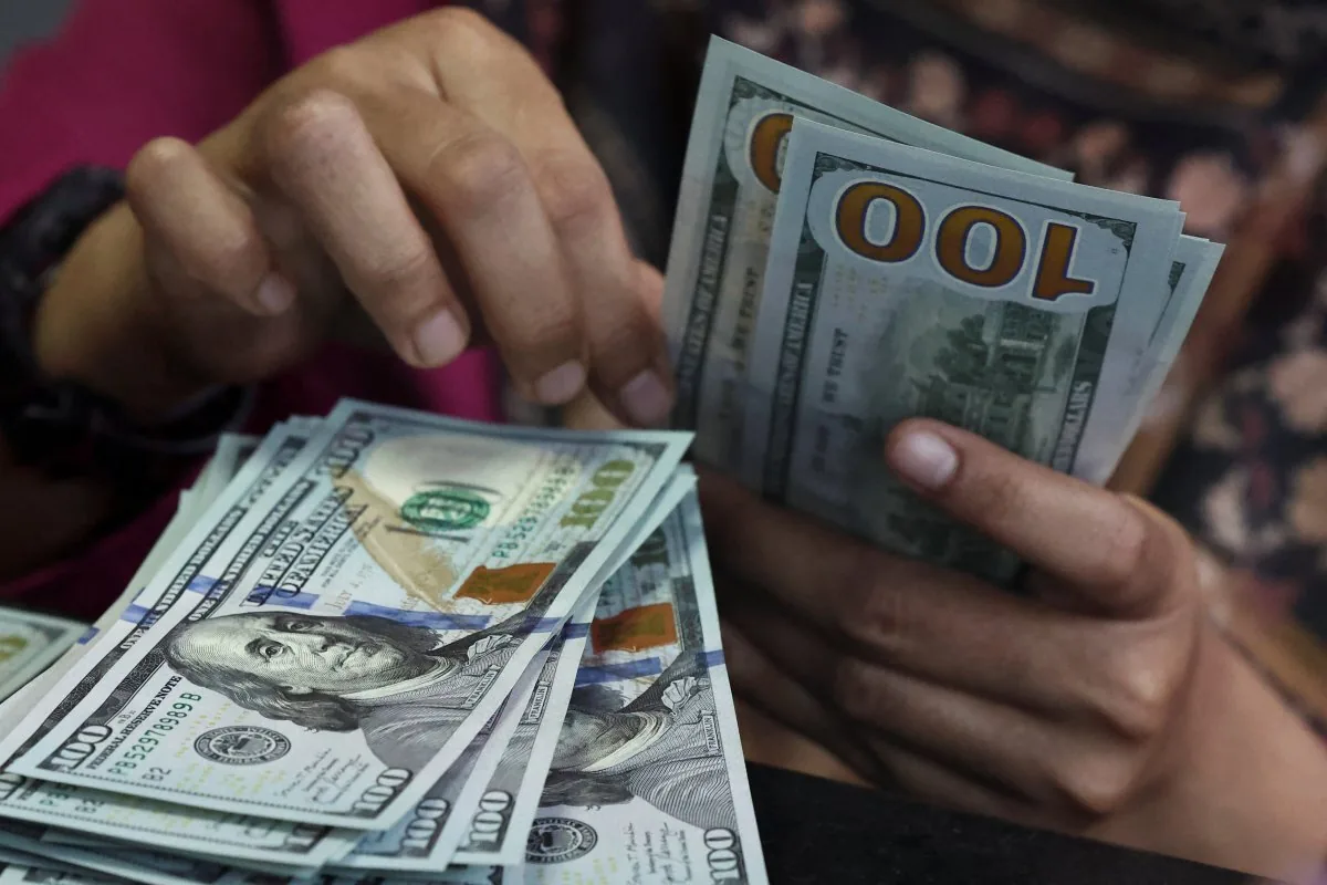 پیش بینی قیمت دلار دوشنبه ۴ آبان/ تداوم تنشها، احتمال صعود دلار را افزایش داد