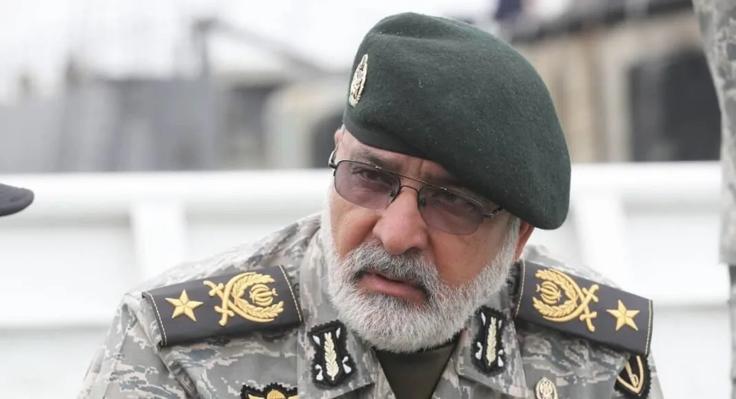 پدر و مادر بمبها ملت ایران هستند | تجهیزات ما بهروز شدهاند و انگشتبهماشه آماده پاسخ به هر تهدیدی هستیم
