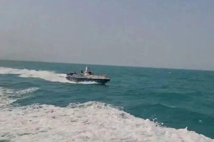 رویترز به نقل از منابع امنیتی عراق: انفجارهایی در داخل مقر نیروهای حشد الشعبی در شمال بغداد / حشد الشعبی: یک انبار مهمات و تجهیزات فرسوده منفجر شد؛ این حادثه هیچ تلفات جانی در پی نداشته