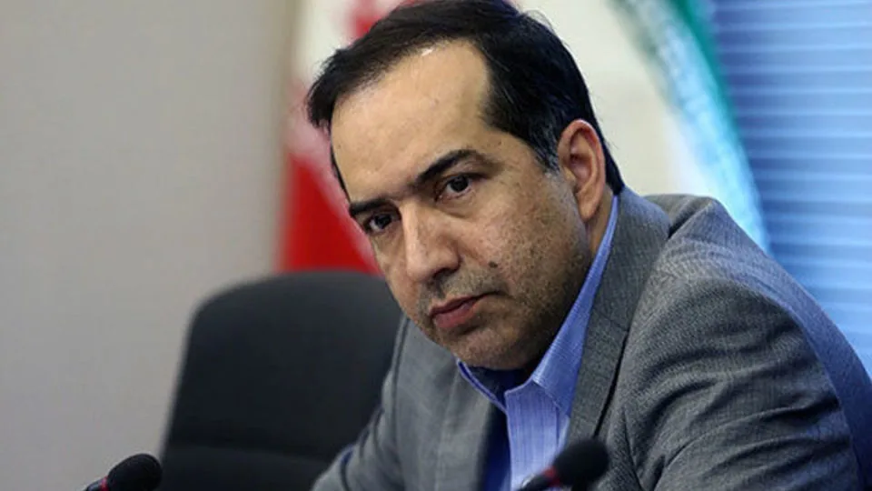اینجا محل شوآف، تخریب یا پیادهنظام سیاستورزان نیست!