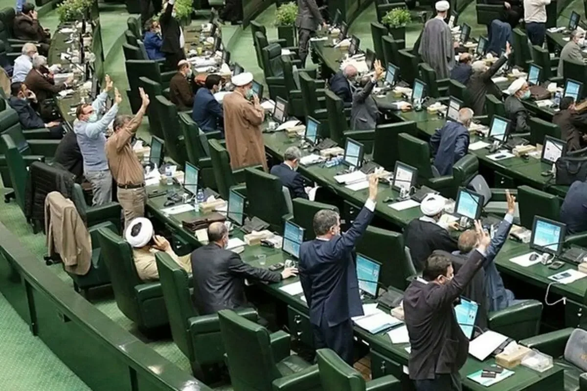 شأن مجلس را قربانی مطامع جناحی نکنید/ تلاش برای کشف قیمت نمایندگان مجلس