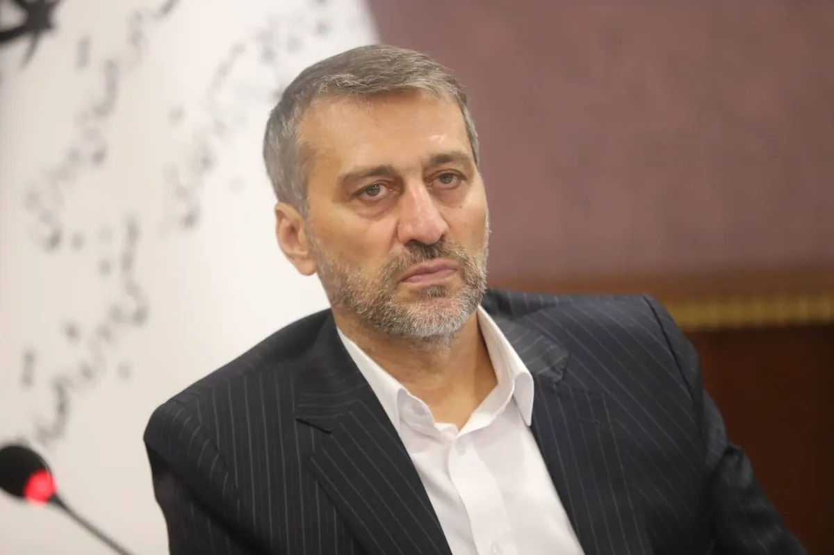 ظرفیت مناطق آزاد برای واردات کالا و کاهش قاچاق به کار گرفته شود