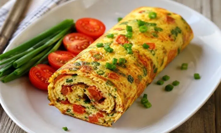 طرز تهیه املت پیازچه؛ صبحانهای ساده و خوشمزه در ۱۰ دقیقه