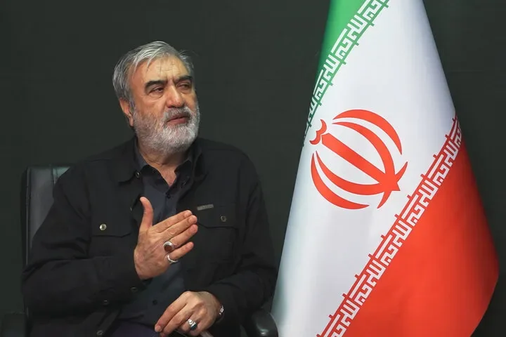 رئیس کمیسیون امنیت ملی: اسرائیل را کمتر از یک ساعت غیر مسکونی میکنیم!