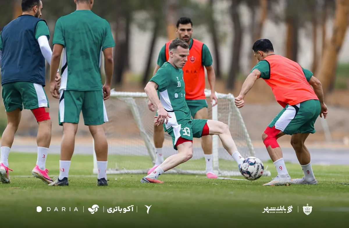 ۴۰۰ بازیکن به پرسپولیس میپیوندند