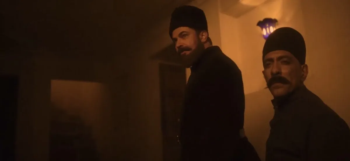 نقد سریال سرخ و سیاه