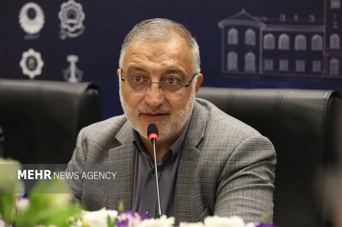 زاکانی: تهران باید به شهر هوشمند تبدیل شود