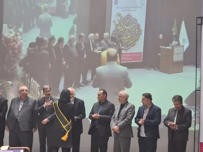 استاندار اصفهان: بسته حمایتی ویژه پرستاران با محوریت مسکن و بهبود شرایط کاری تدوین می‌شود
