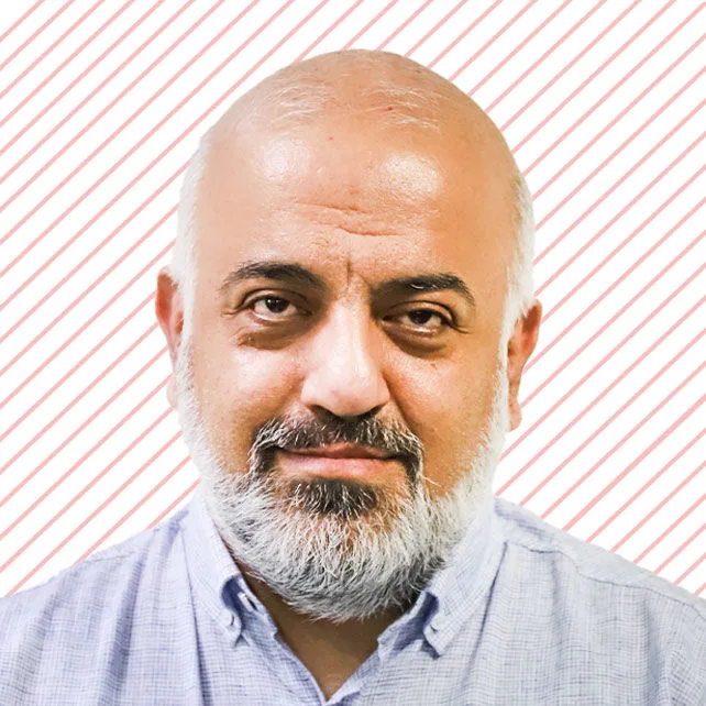 جای خالی احمد توکلی در هیاهوی سوت زنان توخالی