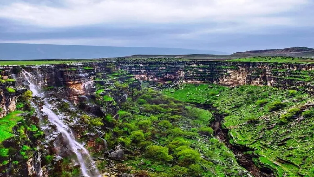 سه جاذبه طبیعی لرستان ثبت ملی شد