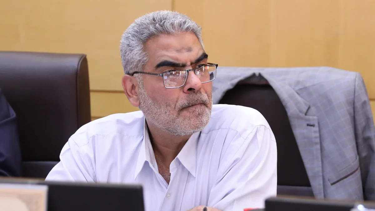صمصامی، نماینده مجلس: طرح استیضاح رئیسجمهور را آماده کردهام