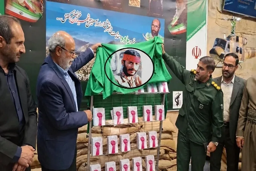 آیین رونمایی کتاب «ایستاده در حصار»؛ بازخوانی مقاومت رزمندگان اسلام در پاوه+تصاویر